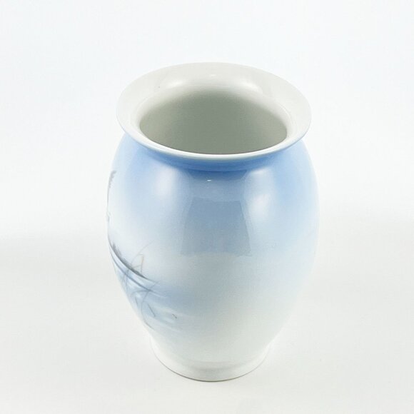 Vintage Lyngby Porcelain Copenhagen Denmark Nautical Fjord Goose Oval Bud Vase - Picture 3 of 7